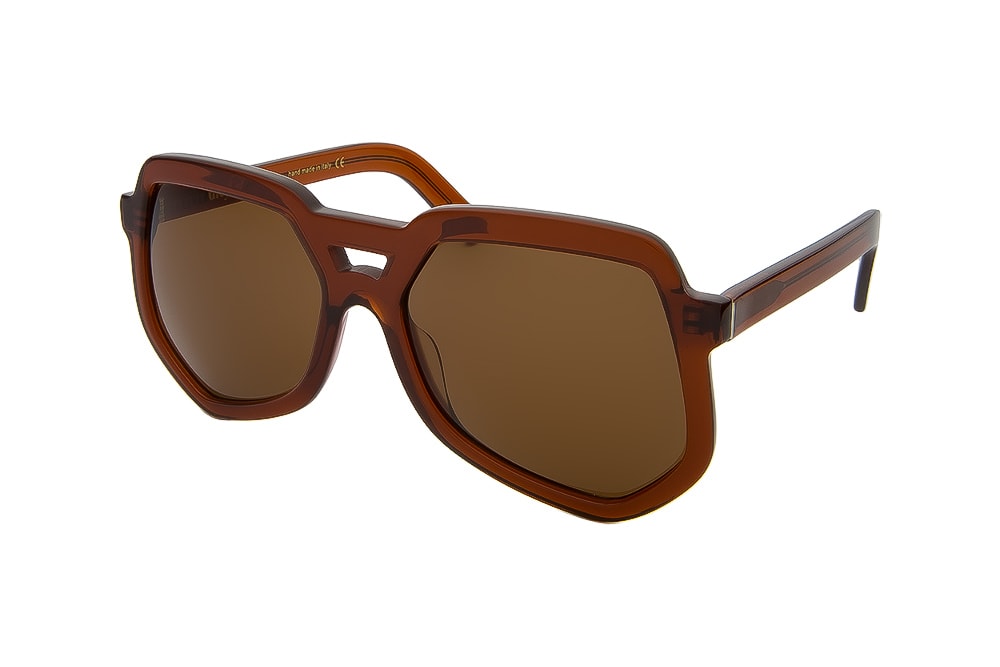 Grey Ant Clip brown plastic mask