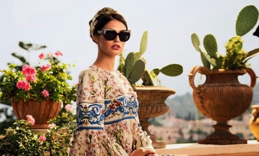 Bianca-Balti-Dolce-Gabbana-Eyewear-SS14-03-min